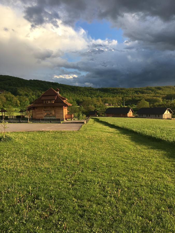 Villa Nacionalna Kuca Bajo Mackat Exterior foto